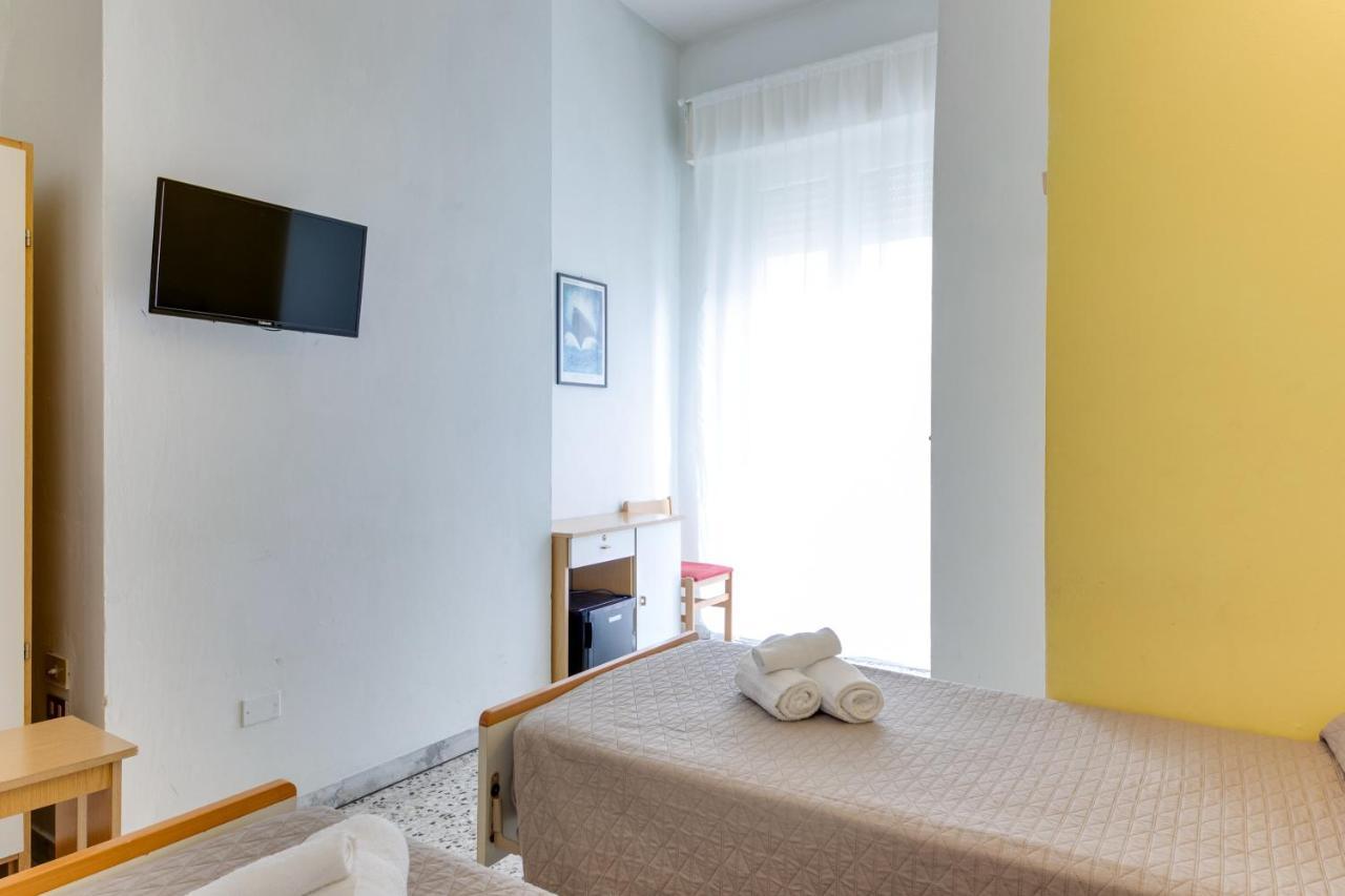 Hotel Villa Merope Римини Экстерьер фото