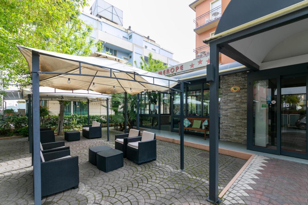 Hotel Villa Merope Римини Экстерьер фото